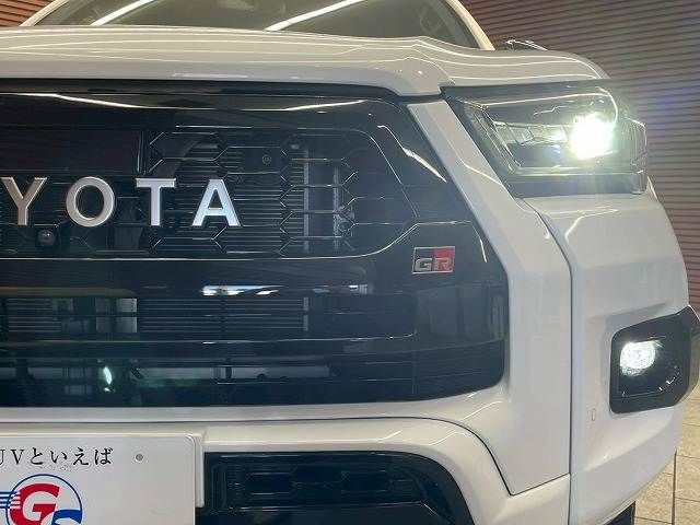 TOYOTA HILUX 4WD 2022