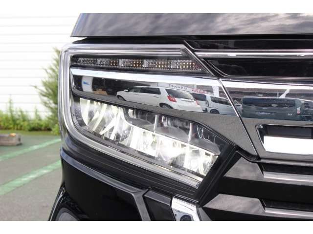 HONDA N BOX CUSTOM 2022