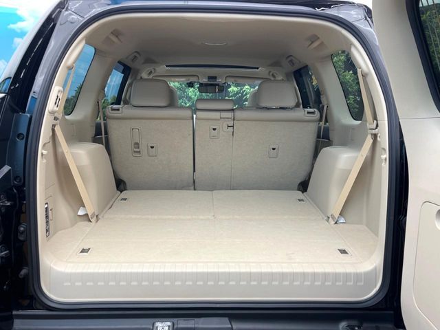 TOYOTA LANDCRUISER PRADO 2023