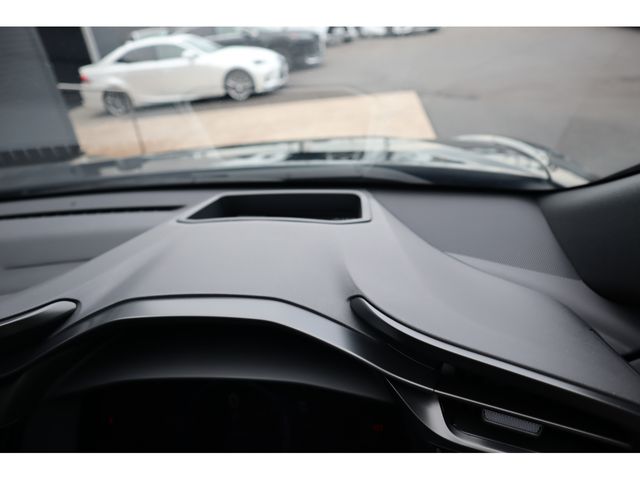 TOYOTA LEXUS RZ450e 2023