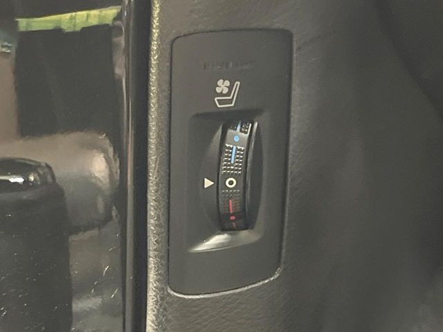 TOYOTA CROWN sedan 2010