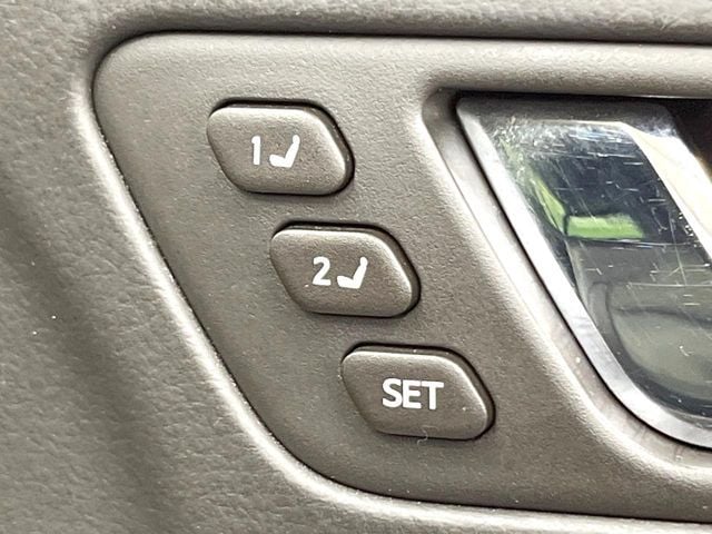 TOYOTA CROWN sedan 2010