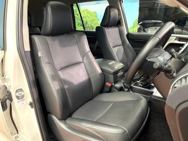 TOYOTA LANDCRUISER PRADO 2023