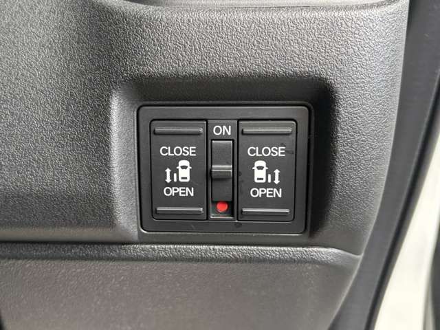 HONDA N BOX CUSTOM 2023