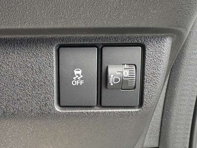 HONDA N BOX CUSTOM 2023