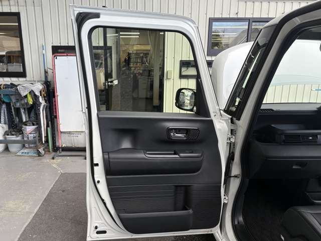 HONDA N BOX CUSTOM 2023