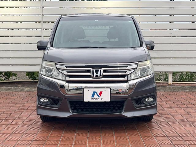 HONDA STEPWAGON SPADA 2014