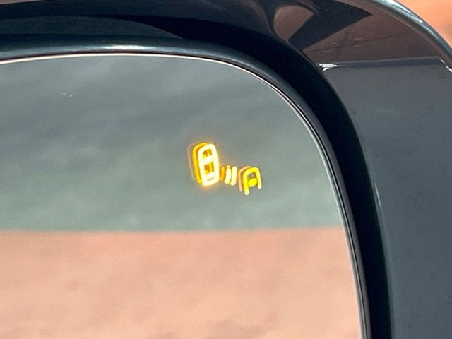 MITSUBISHI OUTLANDER PHEV 2019