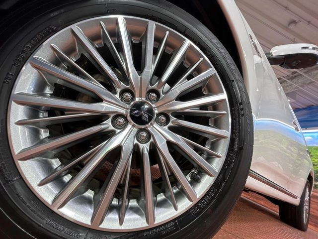 MITSUBISHI OUTLANDER PHEV 2019