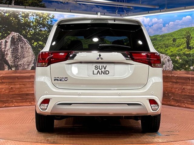 MITSUBISHI OUTLANDER PHEV 2019