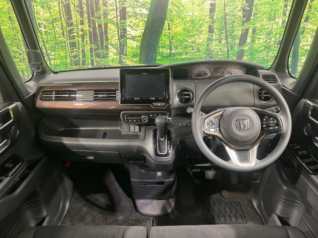 HONDA N BOX CUSTOM 2018