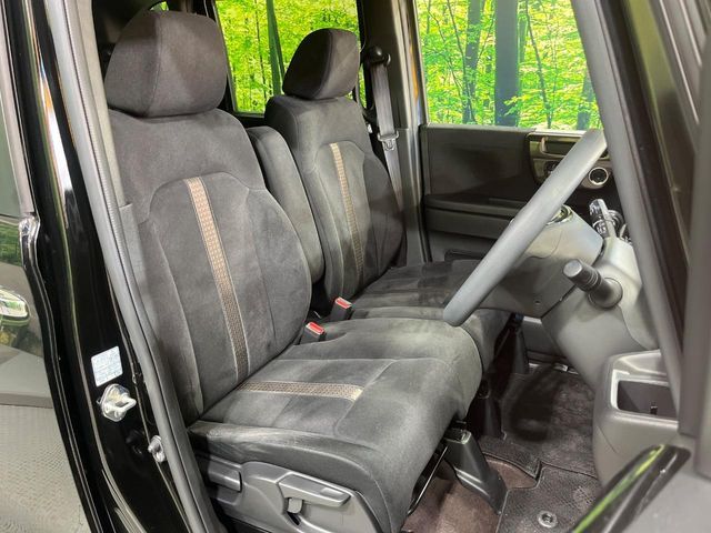 HONDA N BOX CUSTOM 2018