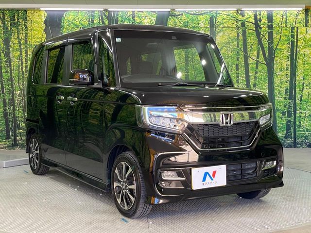 HONDA N BOX CUSTOM 2018