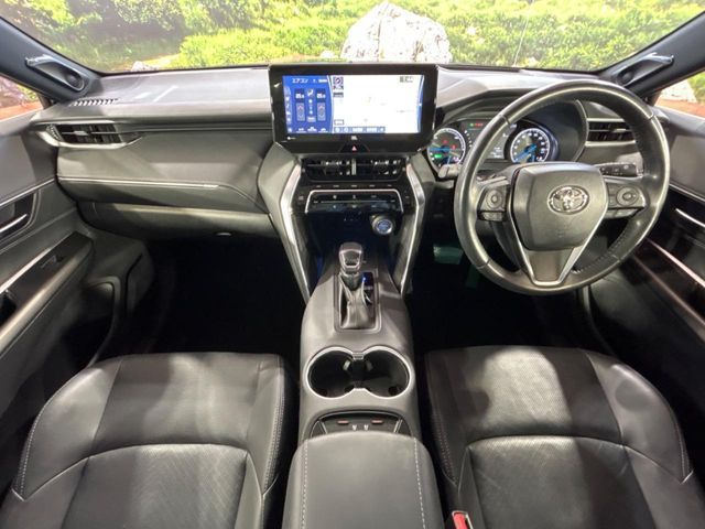 TOYOTA HARRIER HYBRID 2021