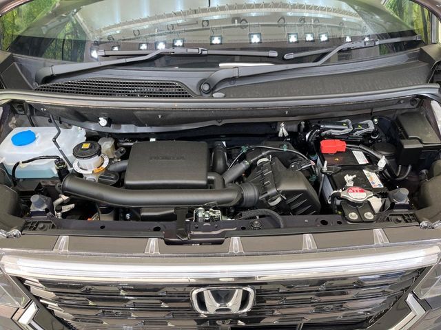 HONDA N BOX CUSTOM 2025