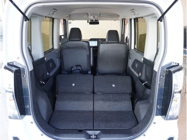 DAIHATSU TANTO CUSTOM 2020