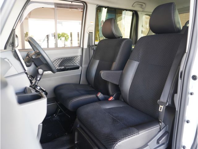 DAIHATSU TANTO CUSTOM 2020