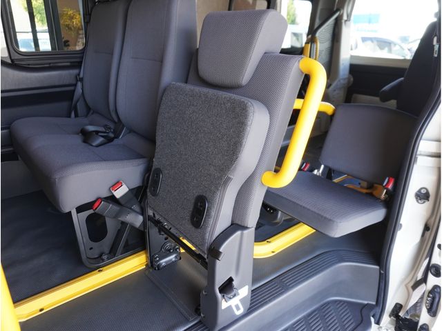 TOYOTA HIACE van 1.25t 2WD 2016