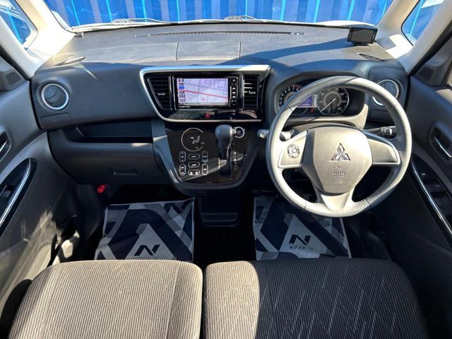 MITSUBISHI eK SPACE custom 4WD 2017