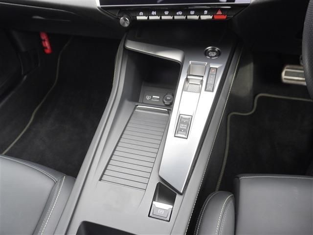 PEUGEOT PEUGEOT 308 2023