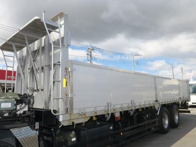 MITSUBISHI FUSOU SUPER GREAT 2014