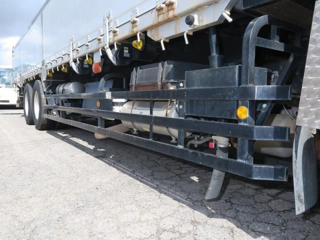 MITSUBISHI FUSOU SUPER GREAT 2014