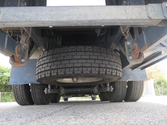 MITSUBISHI FUSOU SUPER GREAT 2014