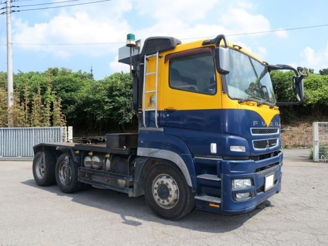 MITSUBISHI FUSOU SUPER GREAT 2016