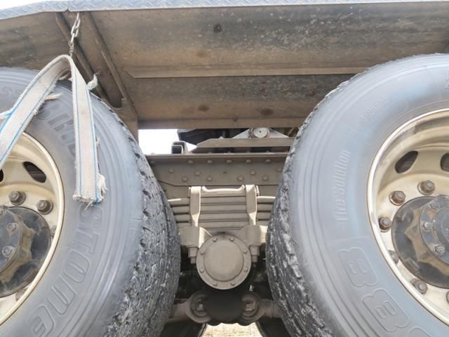 MITSUBISHI FUSOU SUPER GREAT 2016