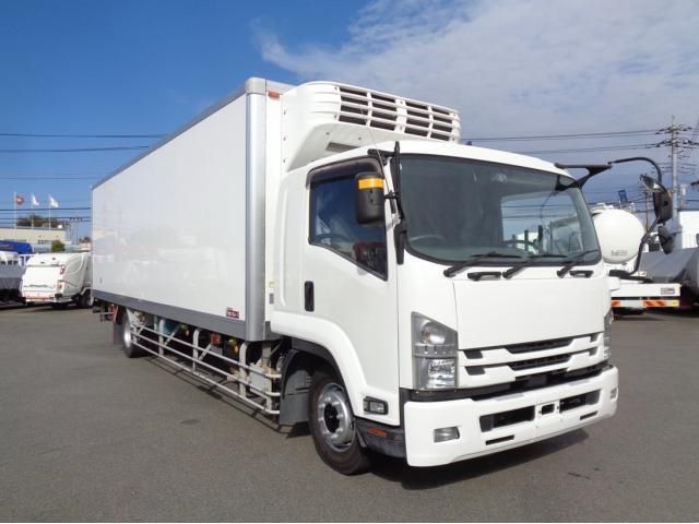 ISUZU FORWARD 2020