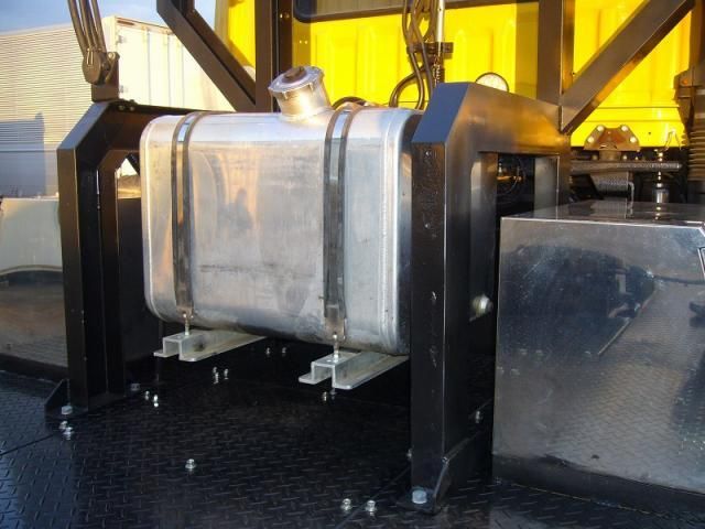 MITSUBISHI FUSOU SUPER GREAT 2015