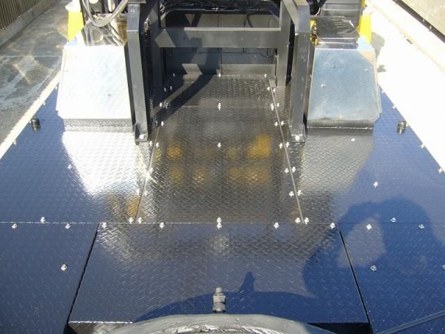 MITSUBISHI FUSOU SUPER GREAT 2015