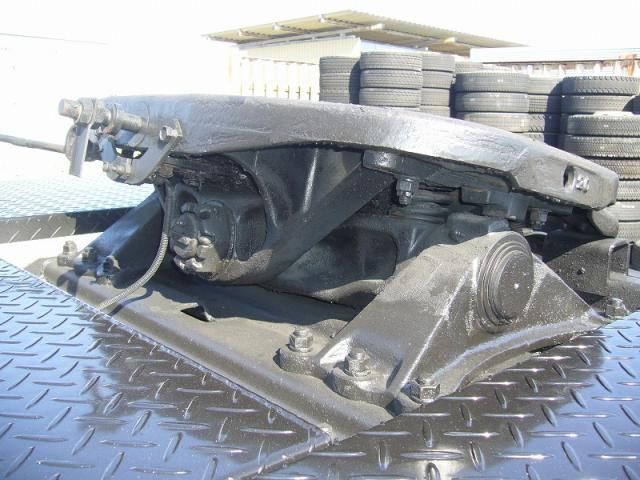 MITSUBISHI FUSOU SUPER GREAT 2015