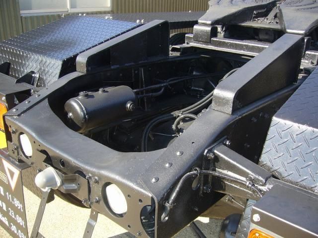 MITSUBISHI FUSOU SUPER GREAT 2015