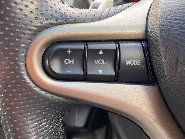 HONDA FIT HYBRID 2010