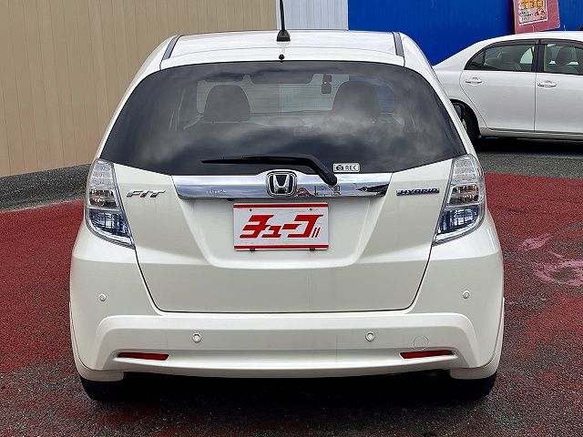 HONDA FIT HYBRID 2010