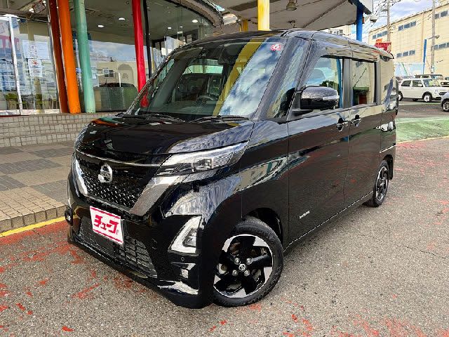NISSAN ROOX 2020
