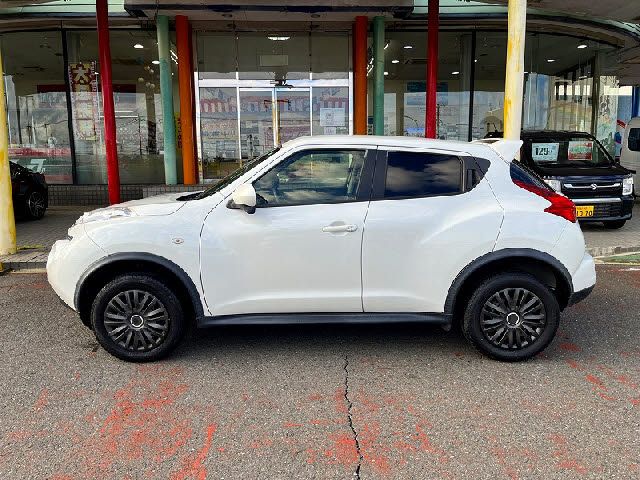 NISSAN JUKE 2013