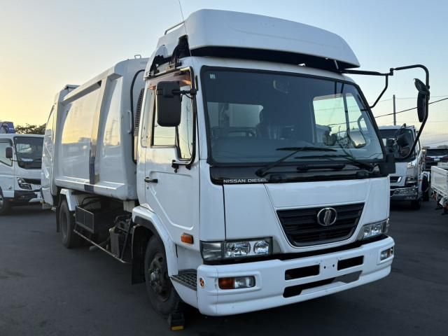 NISSAN DIESEL CONDOR 2008