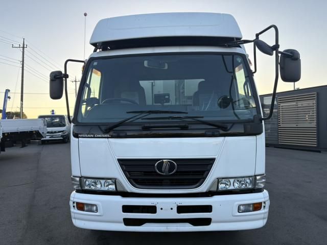 NISSAN DIESEL CONDOR 2008