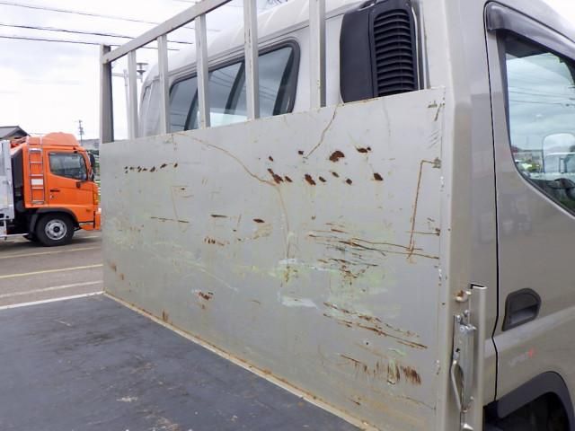 MITSUBISHI CANTER 2021