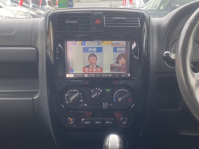 SUZUKI JIMNY 4WD 2013