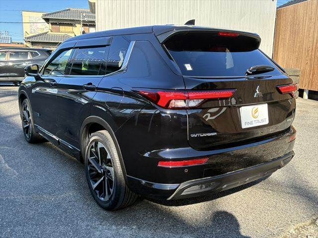 MITSUBISHI OUTLANDER PHEV 2022