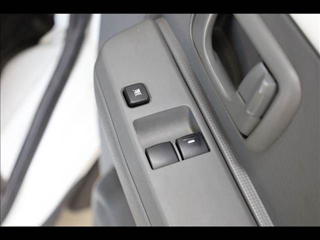 MITSUBISHI MINICAB-MiEV 2021