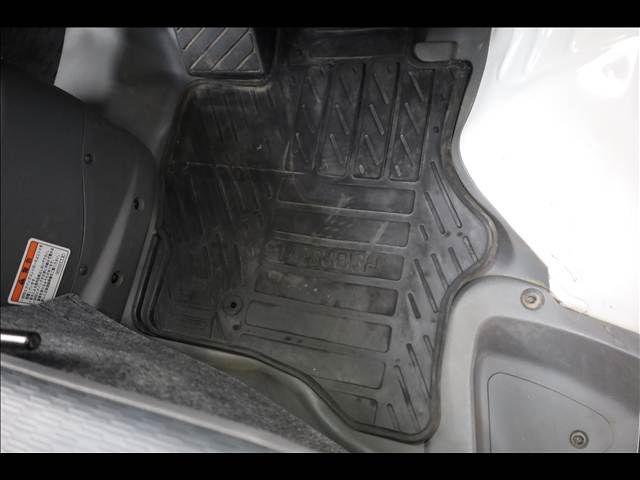 MITSUBISHI MINICAB-MiEV 2021