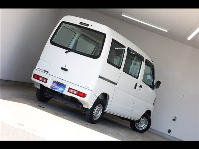 MITSUBISHI MINICAB-MiEV 2021