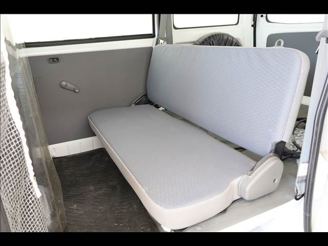 MITSUBISHI MINICAB-MiEV 2021