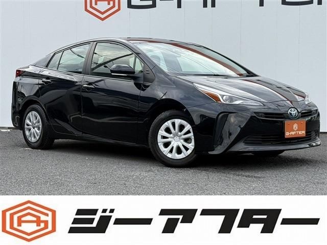 TOYOTA PRIUS 2021