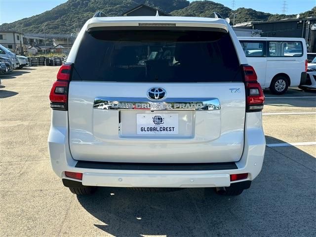 TOYOTA LANDCRUISER PRADO 2023