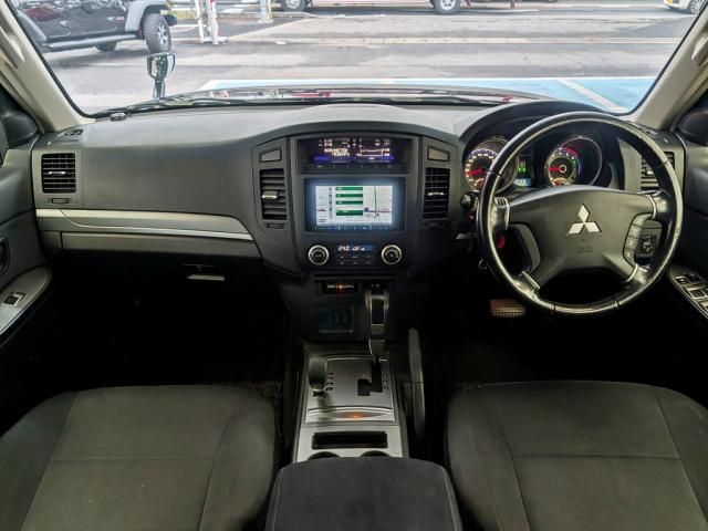 MITSUBISHI PAJERO wagon 2009